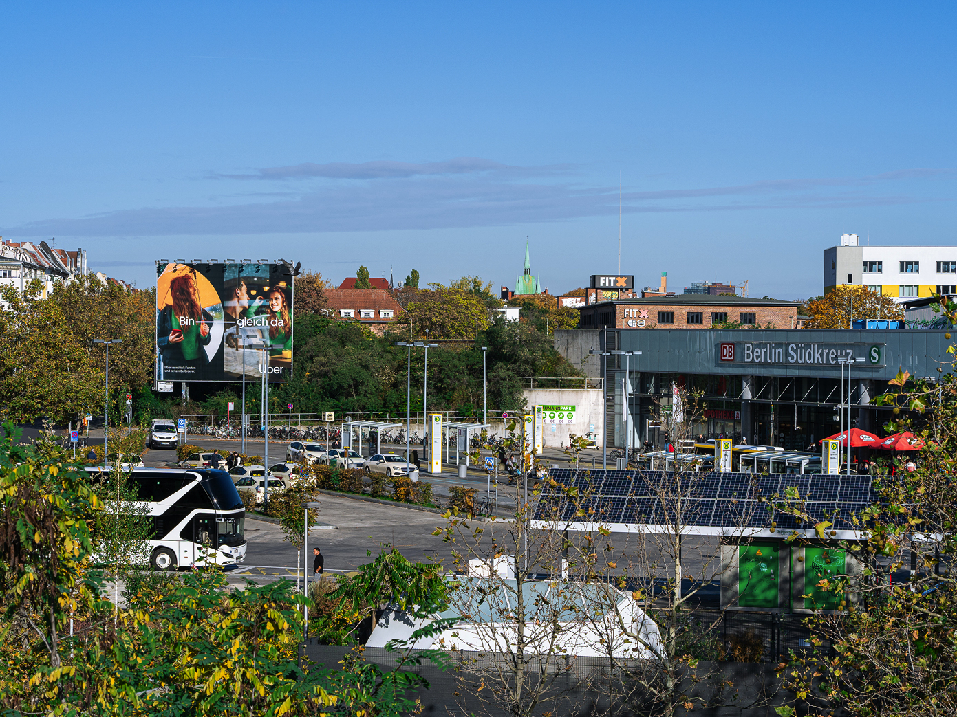 © Gemeinsam gestalten: der Hildegard-Knef-Platz
