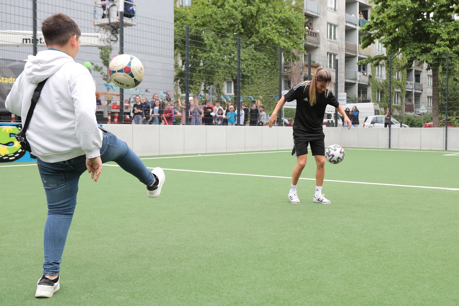 Kicker in der Klix-Arena in Reinickendorf